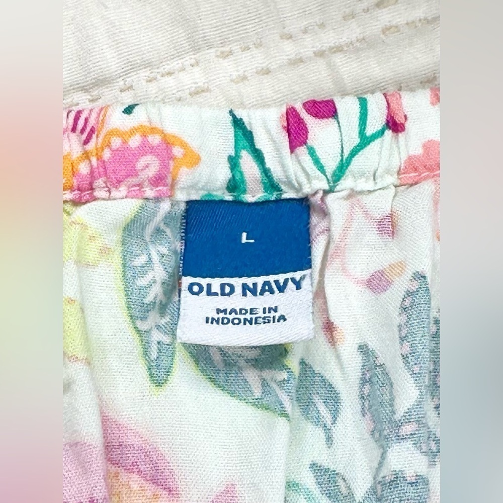 Old Navy Women’s Fit and Flare Floral O’Ring One-Piece Romper Size Large - Picture 5 of 11
